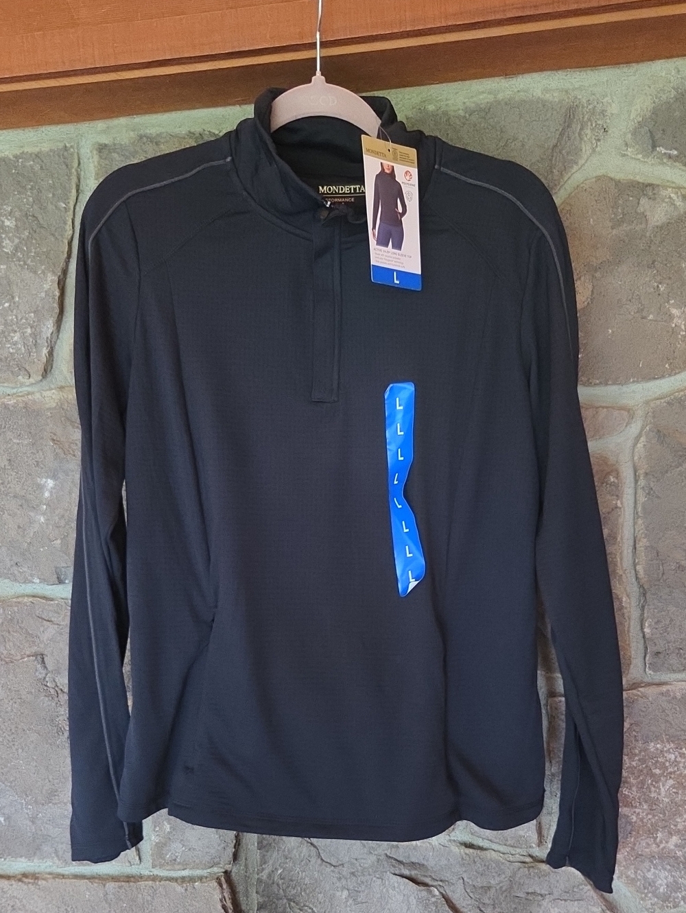 Mondetta Women’s Black Performance Quarter-Zip Jacket